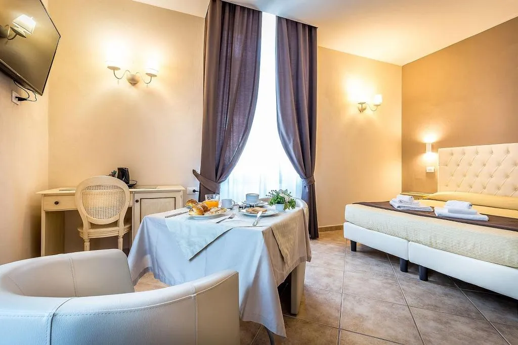 Room, Sognando Firenze, Florence