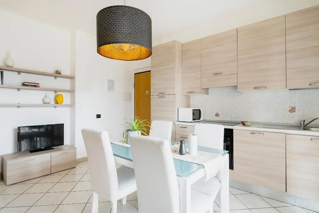 APARTMENT TWO BEDROOMS WITH AIR CONDITIONING Room, HQ Aparthotel Milano Inn – Smart Suites, Milan
