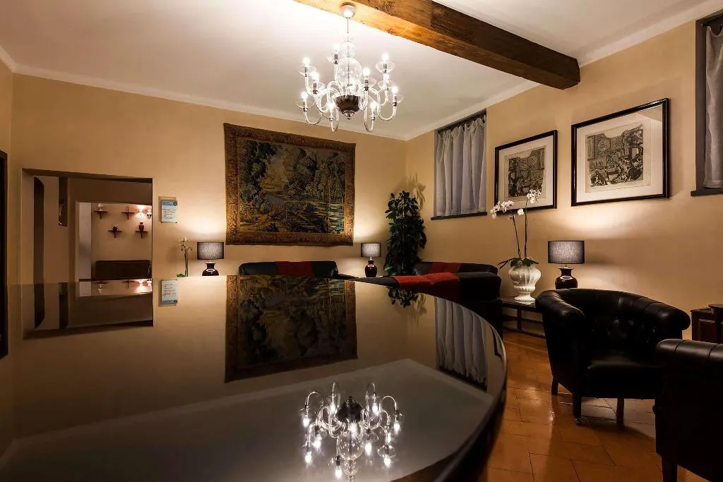 Lobby, Grand Hotel Villa Torretta, Curio by Hilton, Milan