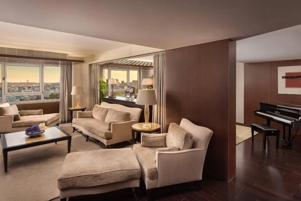 Room, Sheraton Lisboa Hotel & Spa, Lisbon