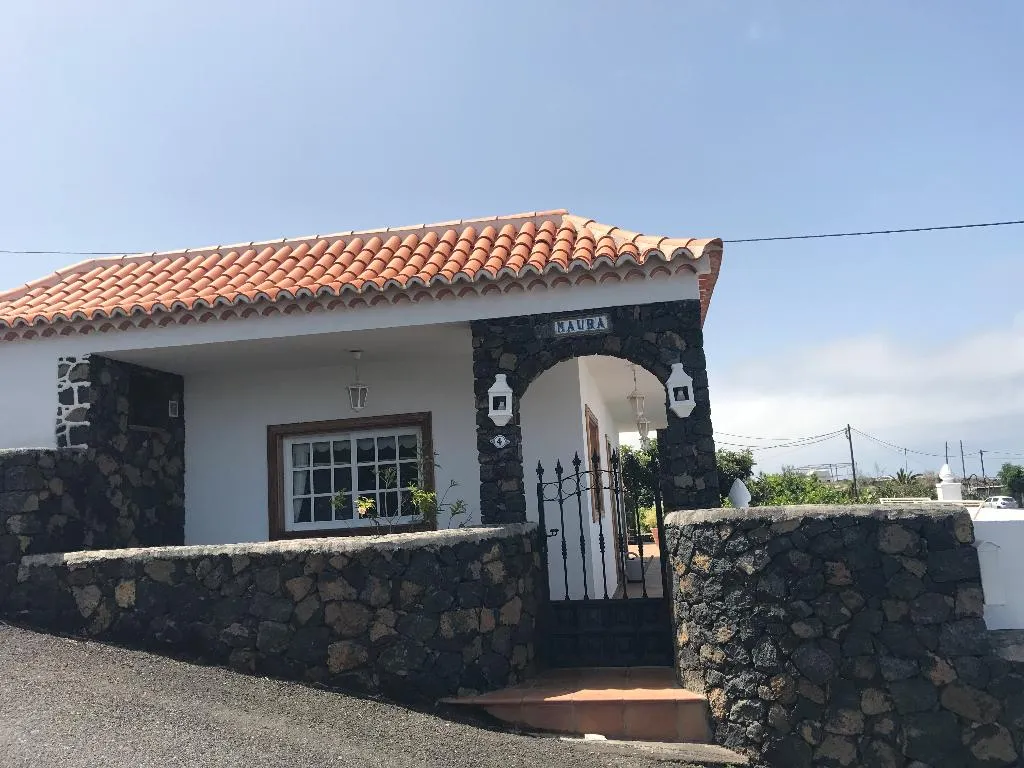 General view, Casitas Maura, La Palma