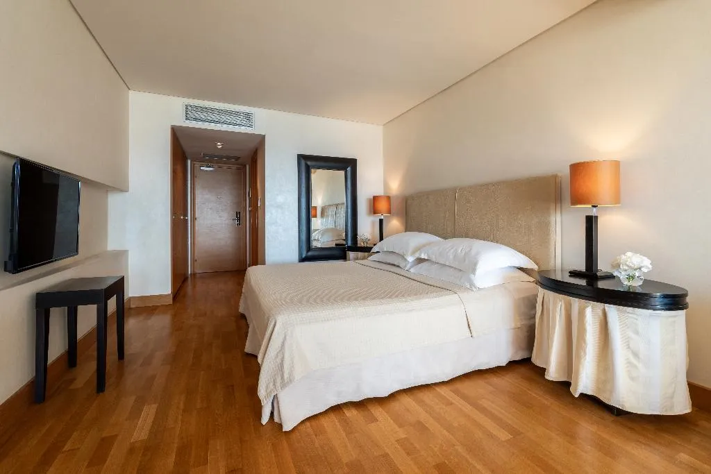 Double or Twin SEA VIEW Room, Plaza Resort Hotel, Athens