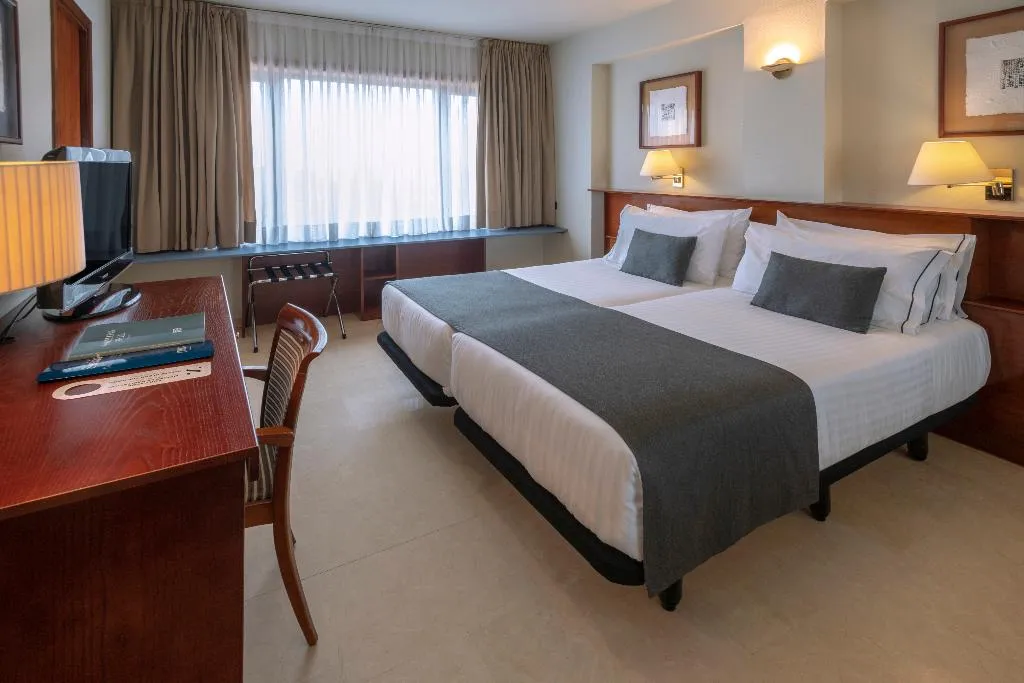 DOUBLE SINGLE USE EXECUTIVE Room, Gran Hotel Rey Don Jaime, Barcelona