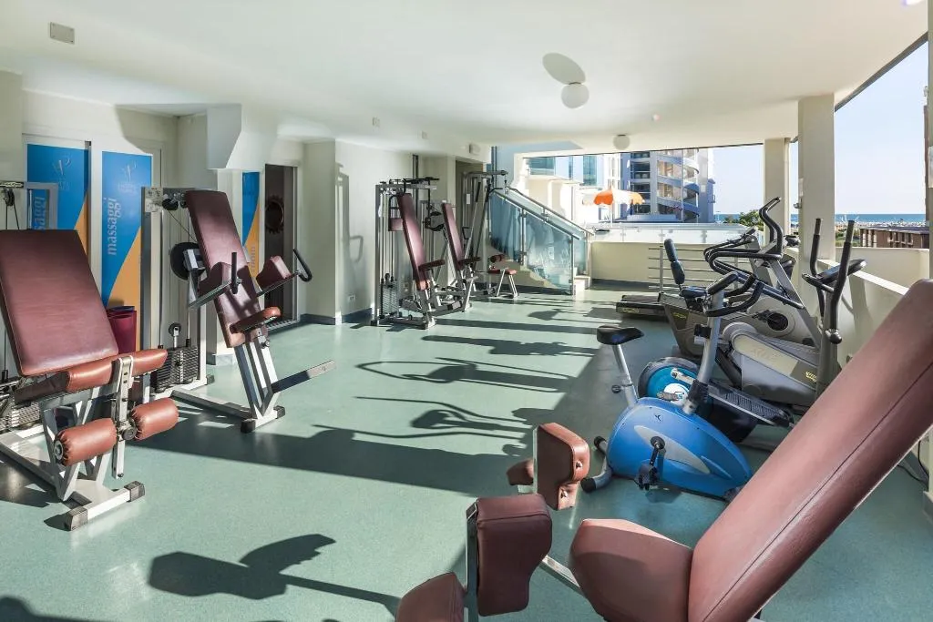 Sports and Entertainment, Hotel Parigi, Venice