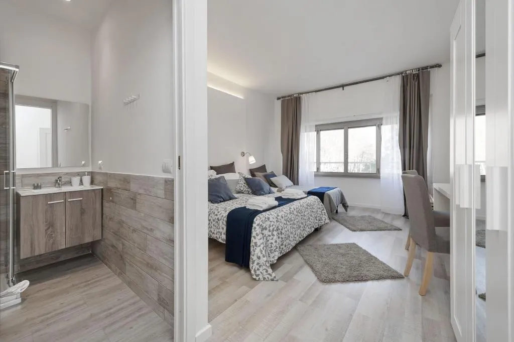Room, De Guestibus, Rome