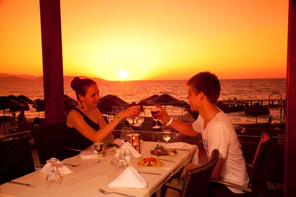 Terrace, Faustina Hotel & Spa, Izmir