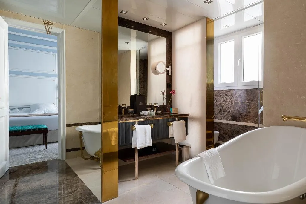 TWIN SUPERIOR Room, Wellington Hotel & Spa Madrid, Madrid