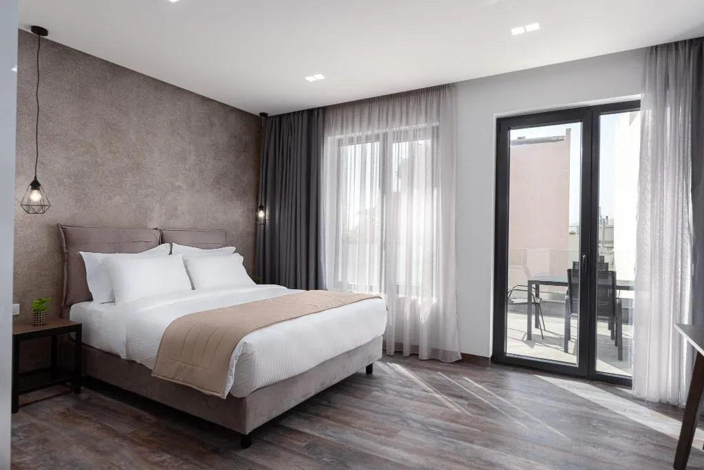 DOUBLE STANDARD Room, Athenian Spirit, Athens