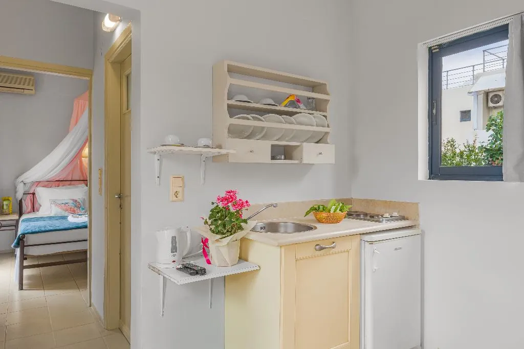 Room, Golden Bay Apartments-Garden Haven, Crete
