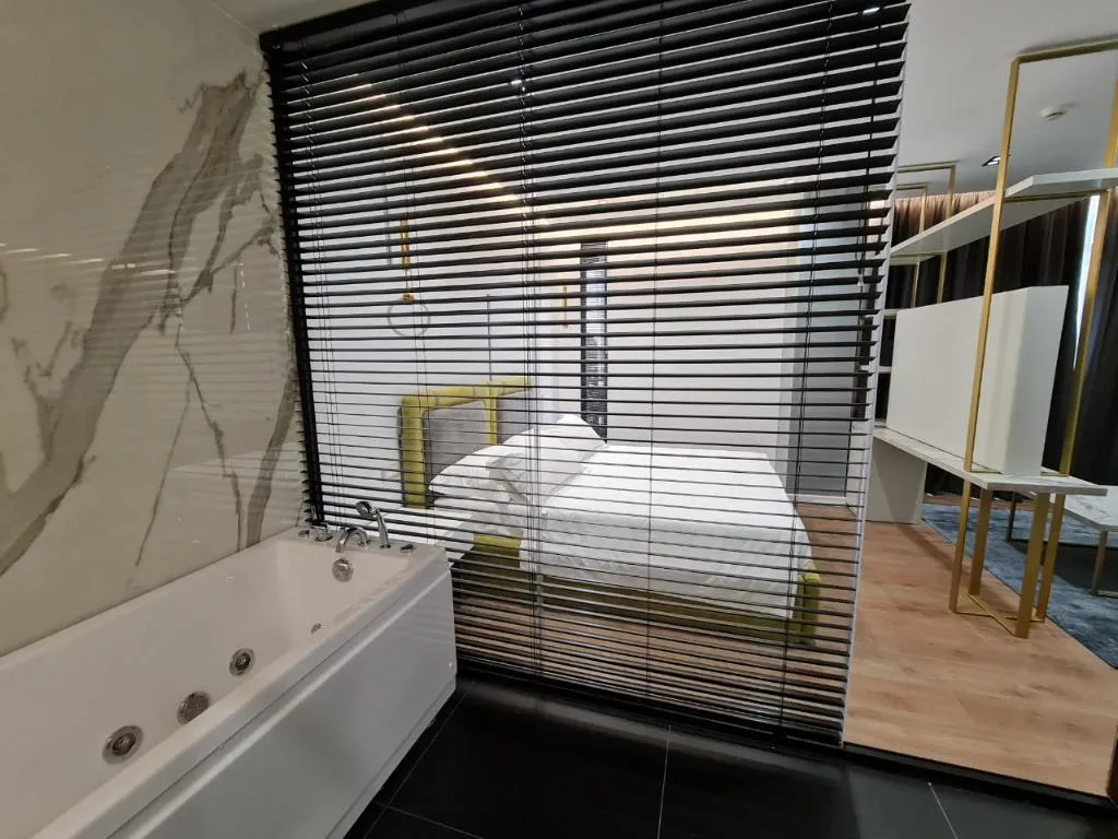 SUITE LUXURY Room, Hotel Regina City, Kavaje