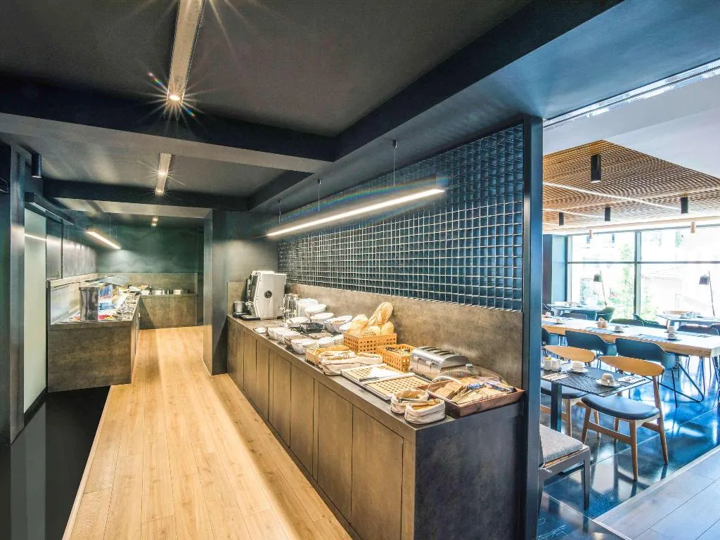 Restaurant, Ibis Styles Heraklion Central, Crete