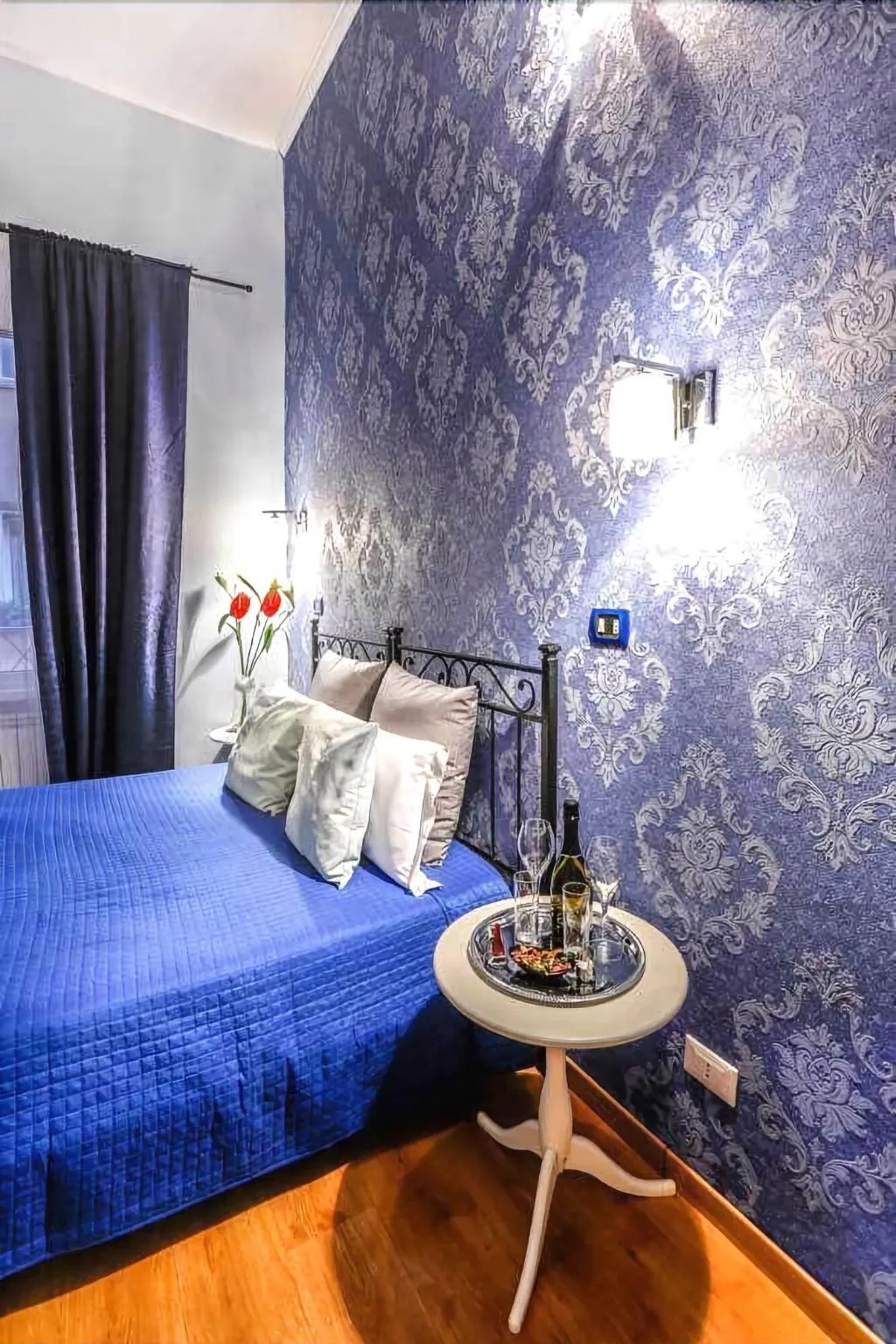 Room, Vanella Rome Domus, Naples
