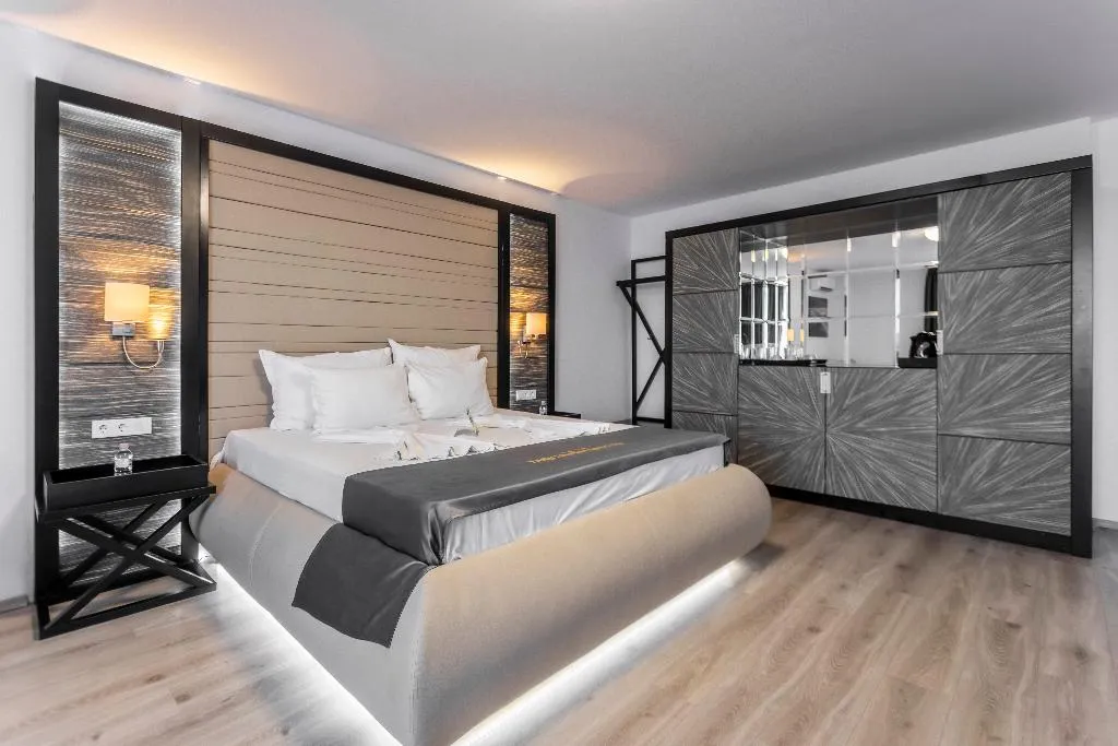 DOUBLE PREMIUM ONE BEDROOM Room, Prestige Deluxe Hotel Aquapark Club, Varna