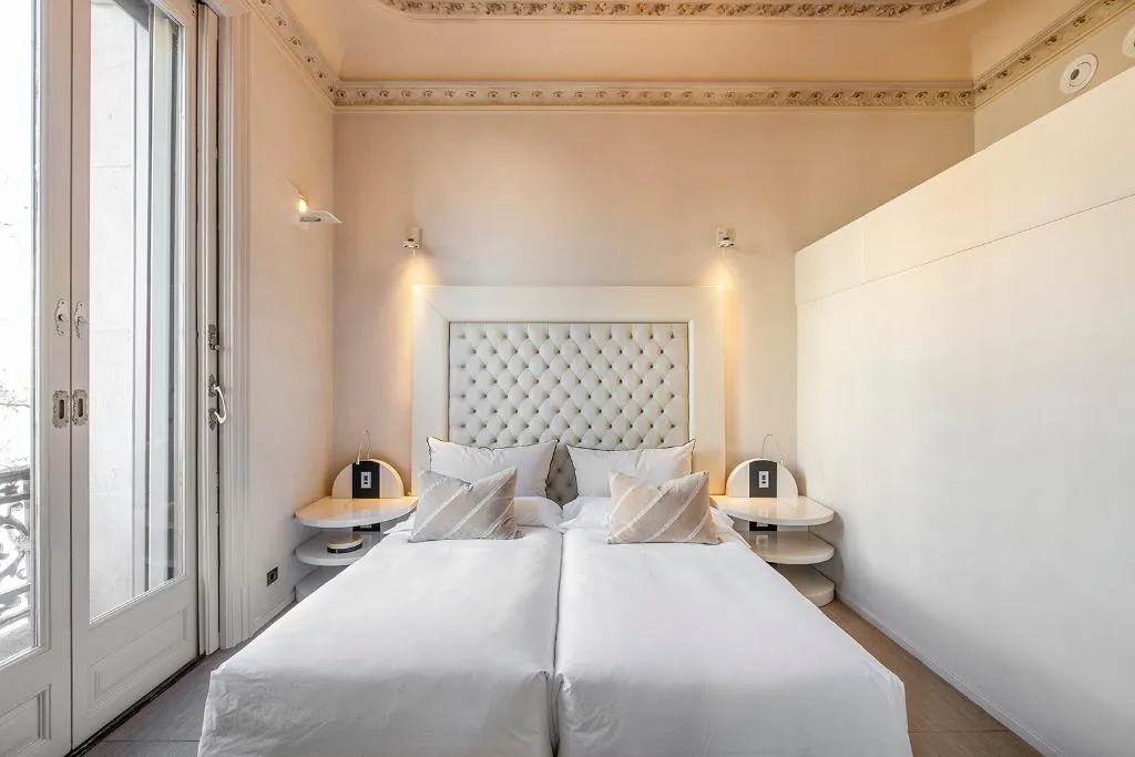 SUITE TWO BEDROOMS WITH TERRACE Room, El Palauet Modernist Suites, Barcelona
