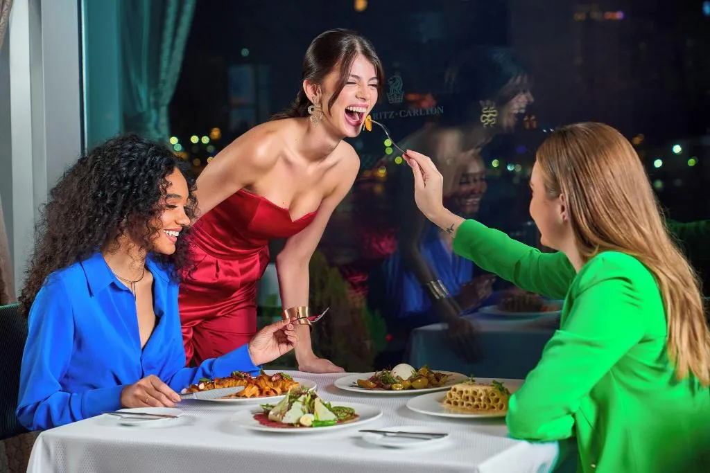 Restaurant, The Nile Ritz-Carlton, Cairo, Cairo