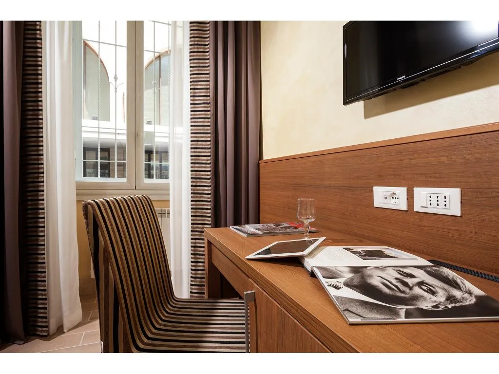 TRIPLE ANNEX Room, Hotel Kennedy, Rome