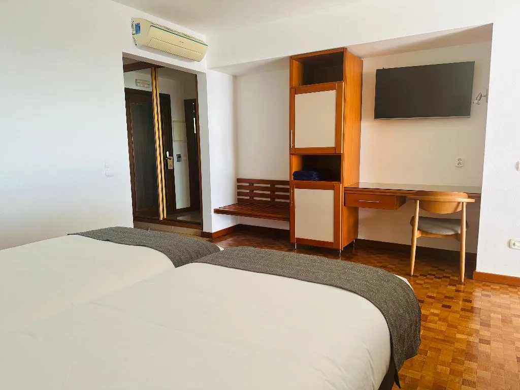 STUDIO SEA VIEW WITH BALCONY Room, Vila Luz, Algarve