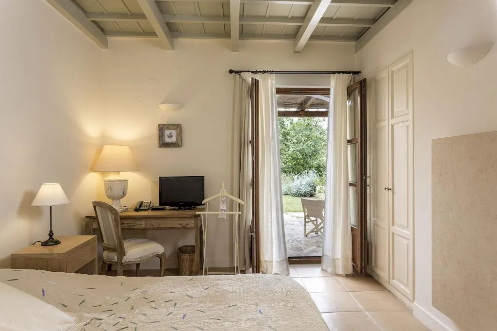 Room, Kapsaliana Village Hotel, Crete