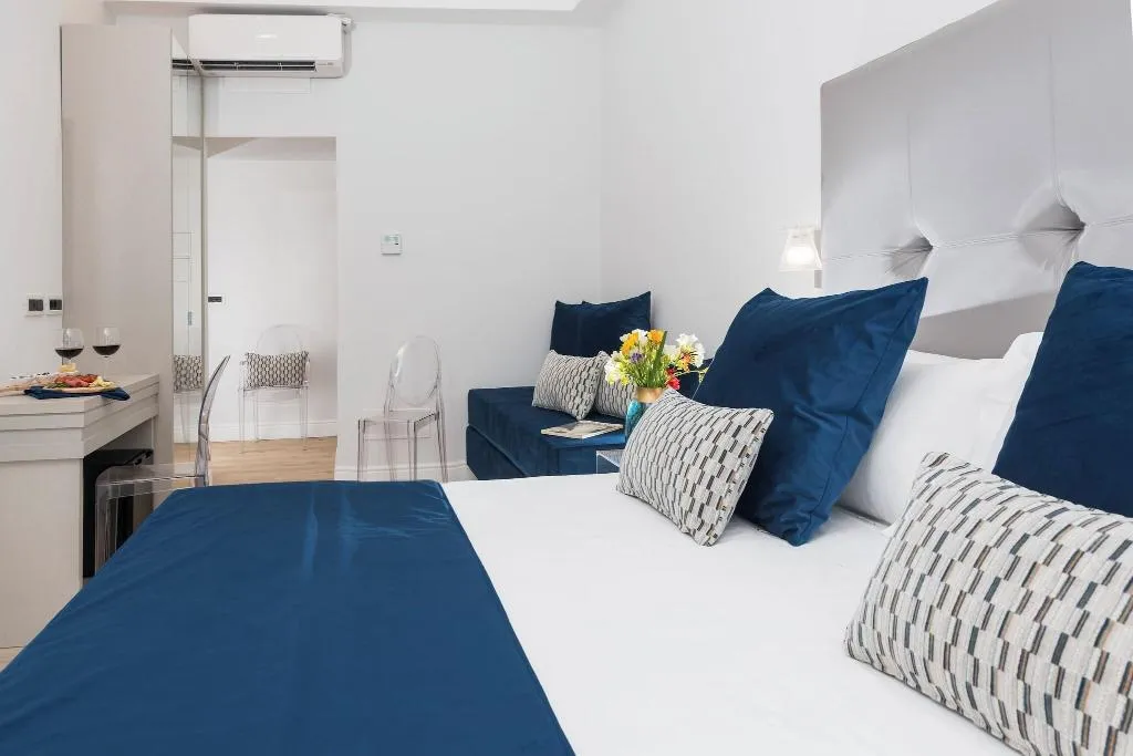 TRIPLE STANDARD Room, Residenza Zanardelli, Rome