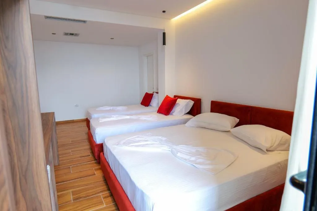 QUADRUPLE basement Room, Havana, Southern Albania