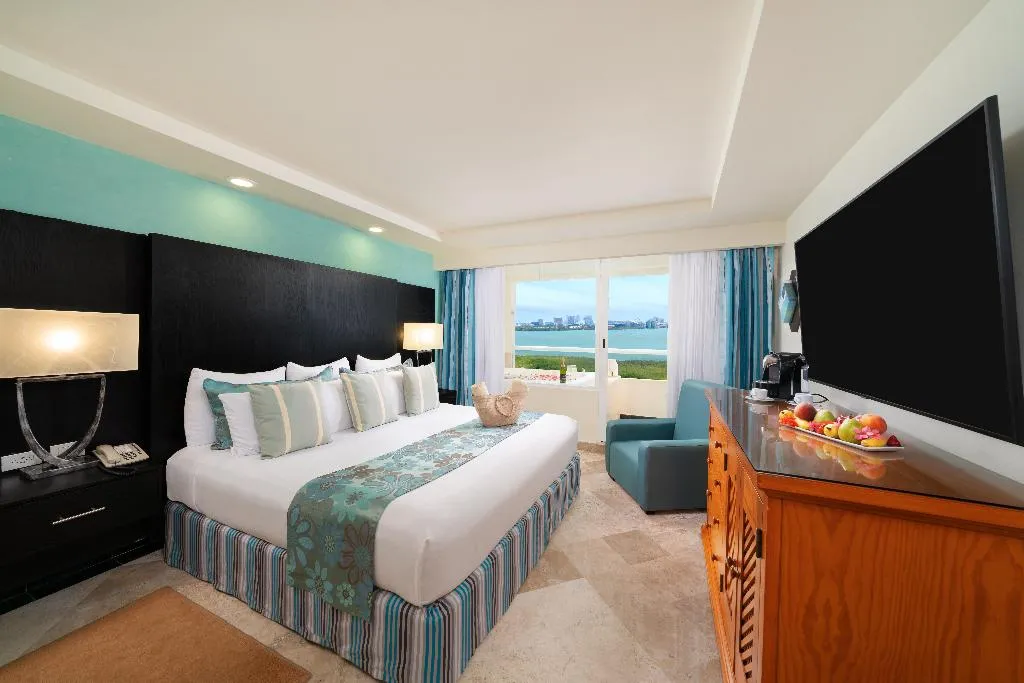 JUNIOR SUITE STANDARD Room, The Sens Cancun By Oasis, Cancun Area