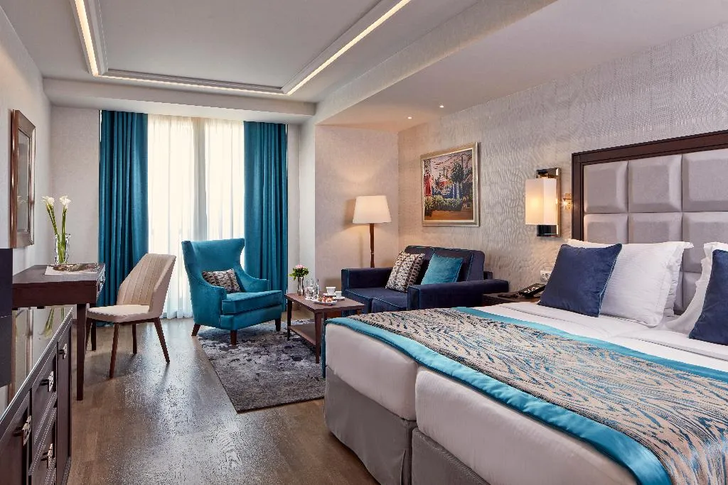 FAMILY ROOM CONNECTING ROOM Room, Electra Metropolis, Athens