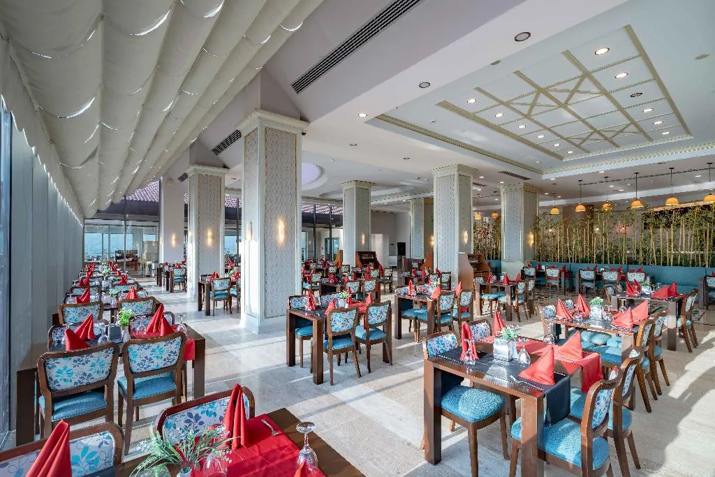 Restaurant, Royal Teos Thermal Resort Clinic & SPA, Izmir