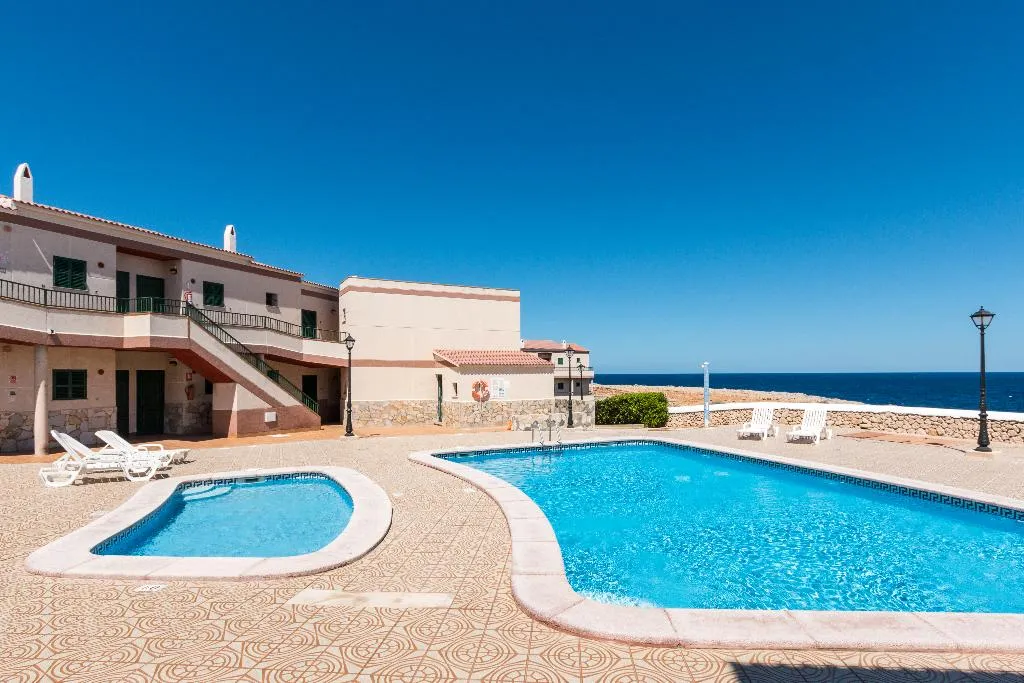Pool, Apartamentos Cabo de Baños by MIJ, Menorca