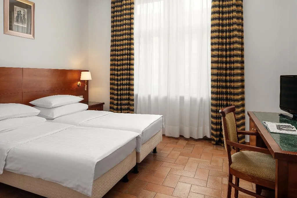 Double or Twin STANDARD Room, Galileo, Prague