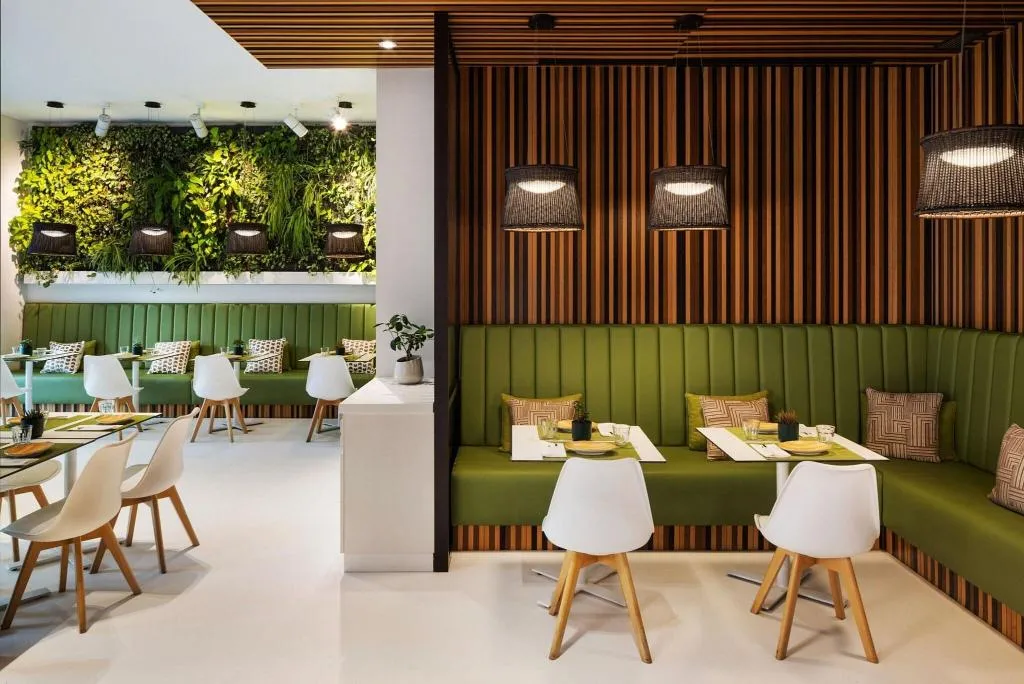 Restaurant, Pine Cliffs Residence, Algarve