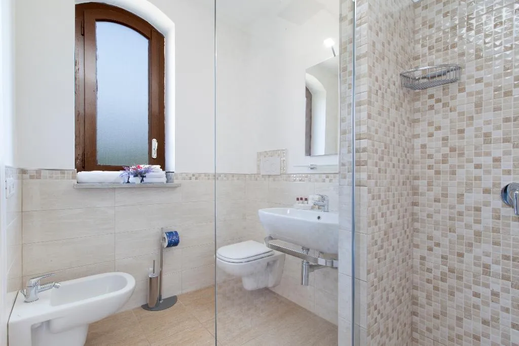 Room, Villa Iolanda, Naples