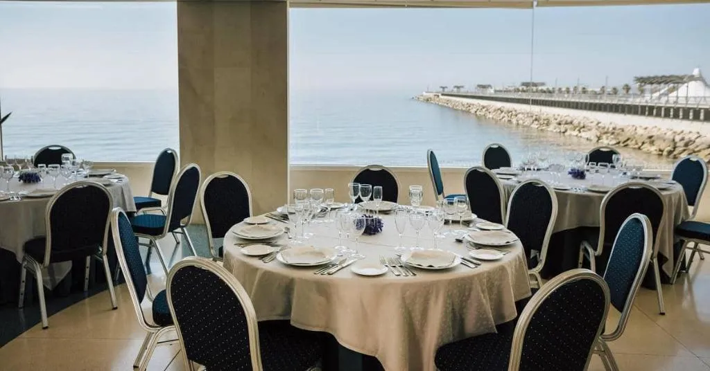 Conferences, Suit d M correct code to use 3695, Costa Blanca