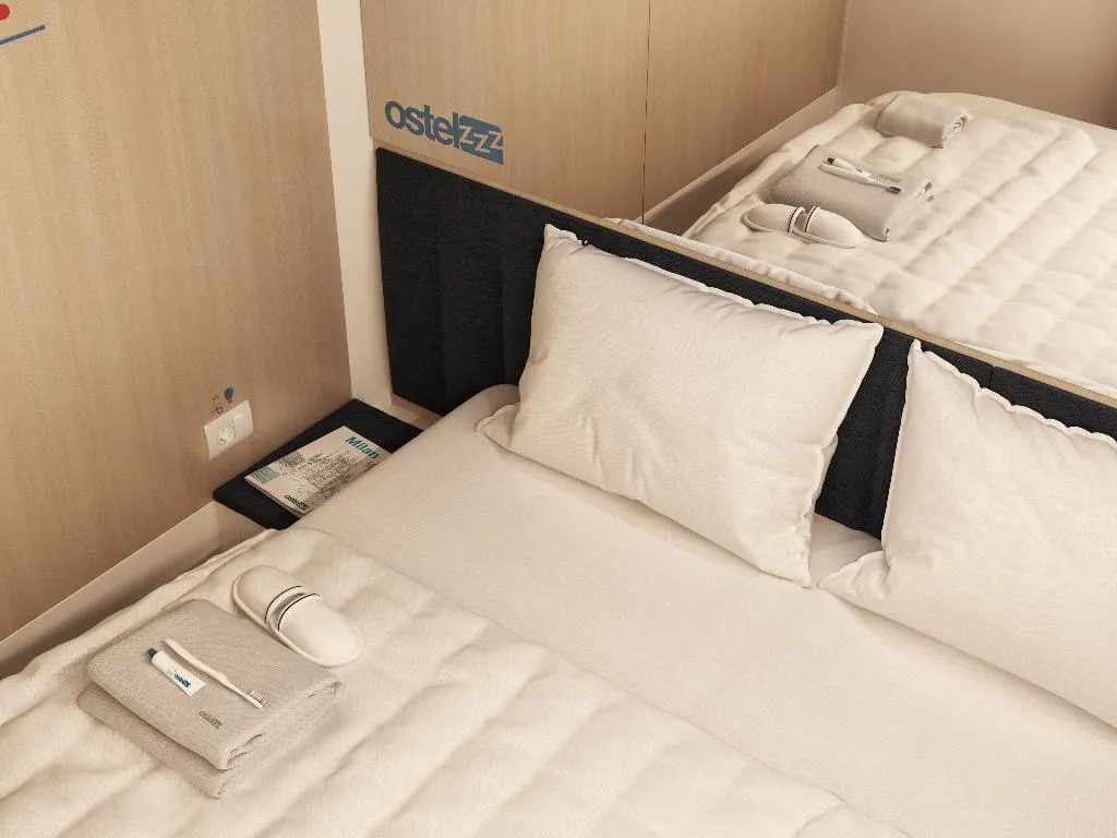 Cabin DELUXE Room, Ostelzzz Milan City Center, Milan