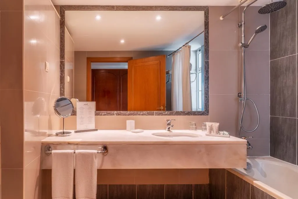 JUNIOR SUITE WITH BALCONY Room, Quintinha de Sao Joao, Madeira