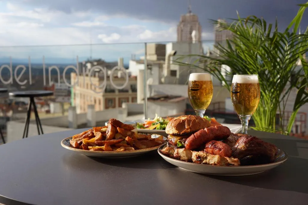 Restaurant, Hotel Indigo Madrid - Gran Via, Madrid