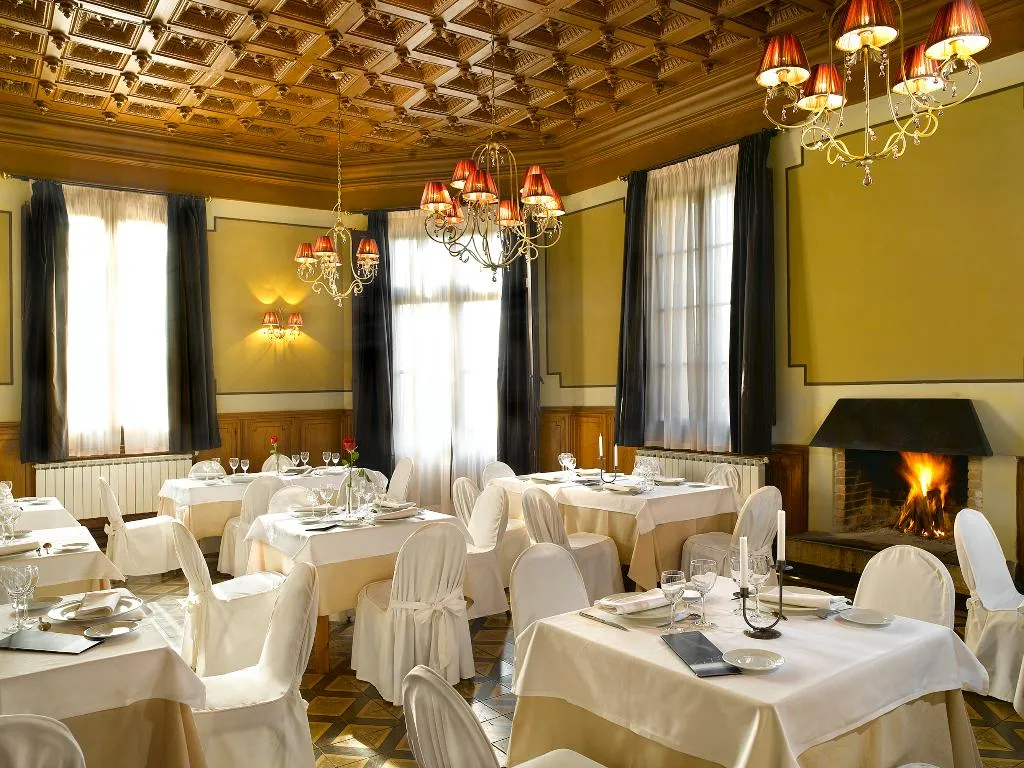 Restaurant, Hotel y Apartamento Sercotel Villa Engracia, Costa Brava
