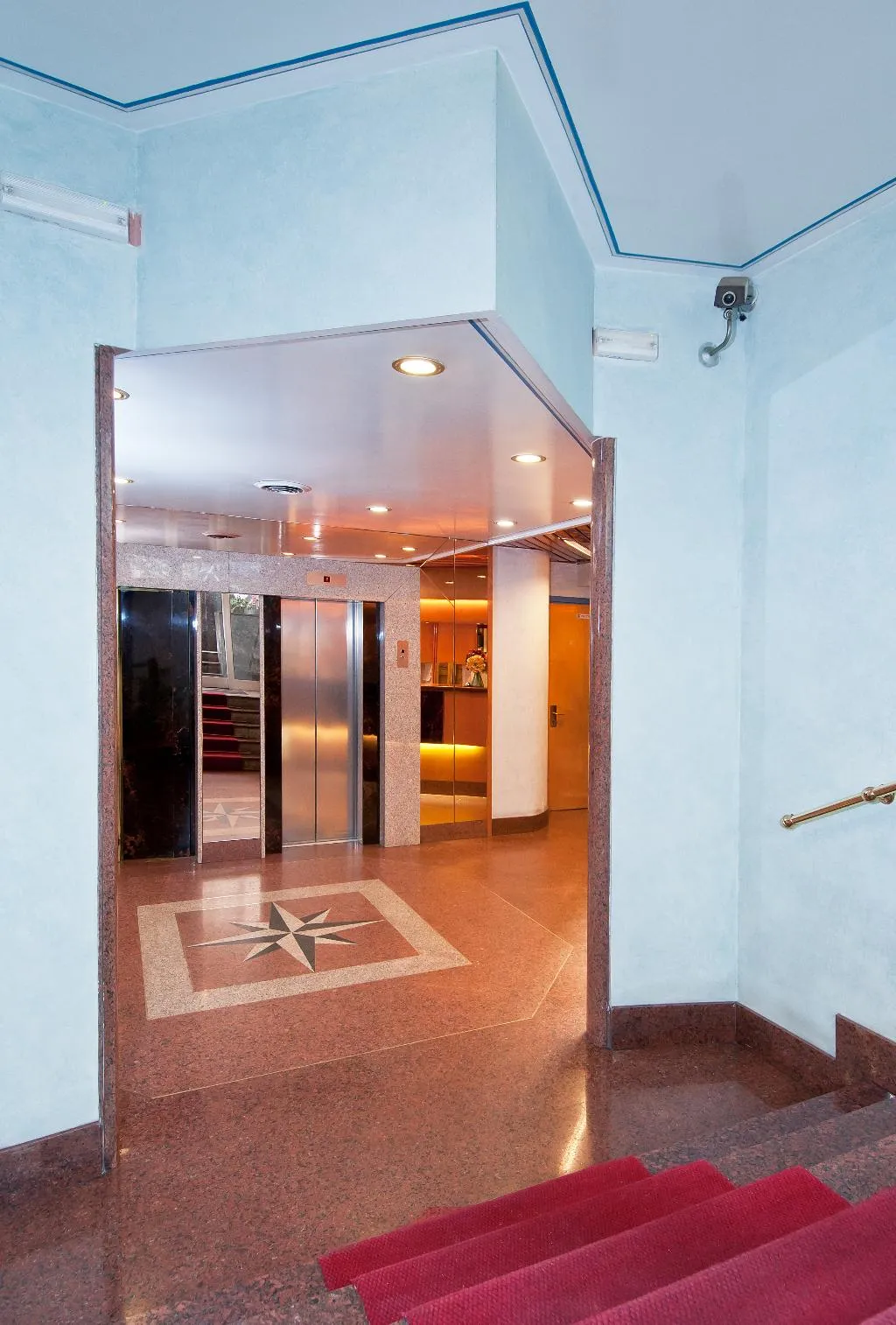 Lobby, Lido, Milan