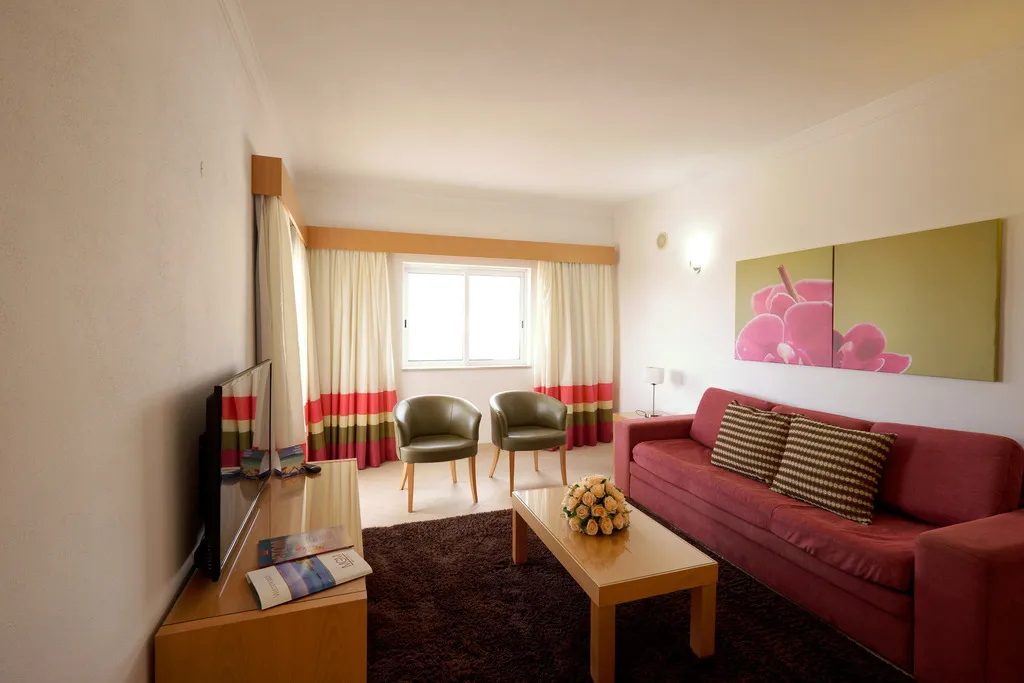 APARTMENT CAPACITY 3 ONE BEDROOM Room, Grand Muthu Forte Do Vale, Algarve