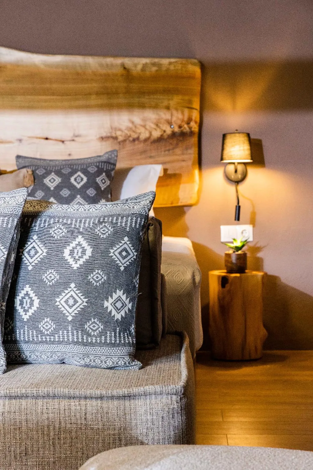 SUITE MOUNTAIN VIEW Room, Avaton Suites & Villas, Skiathos