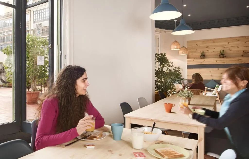 Restaurant, Rodamon Barcelona Hostel, Barcelona
