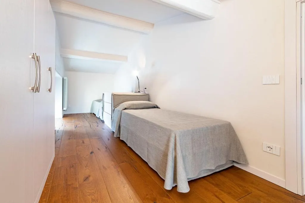 Room, Le Stanze Degli Amidei, Florence