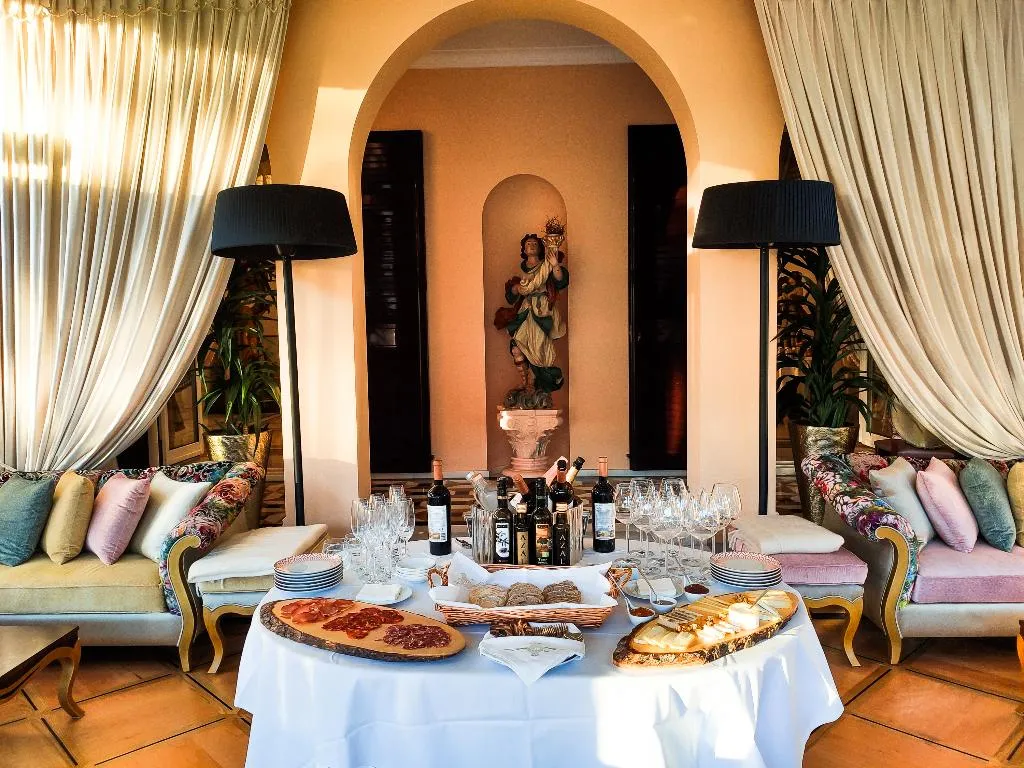 Restaurant, Sintra Marmoris Palace, Lisbon