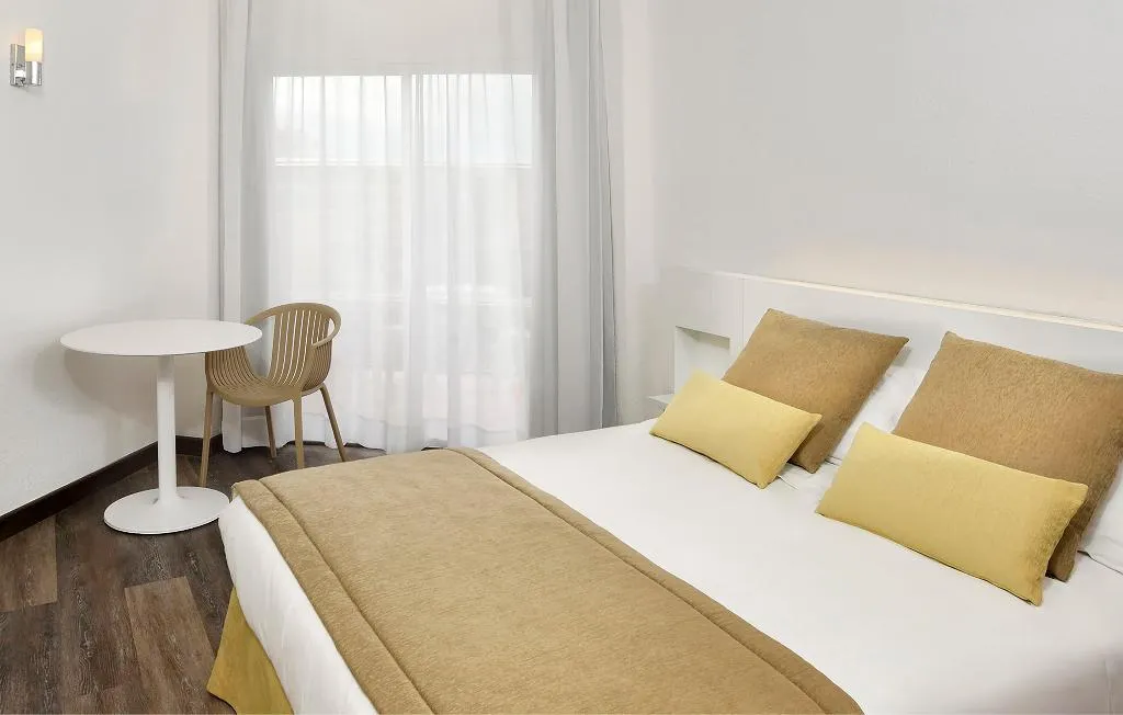 Double or Twin CONNECTING ROOM Room, Sol Palmanova-Mirlos Tordos, Majorca