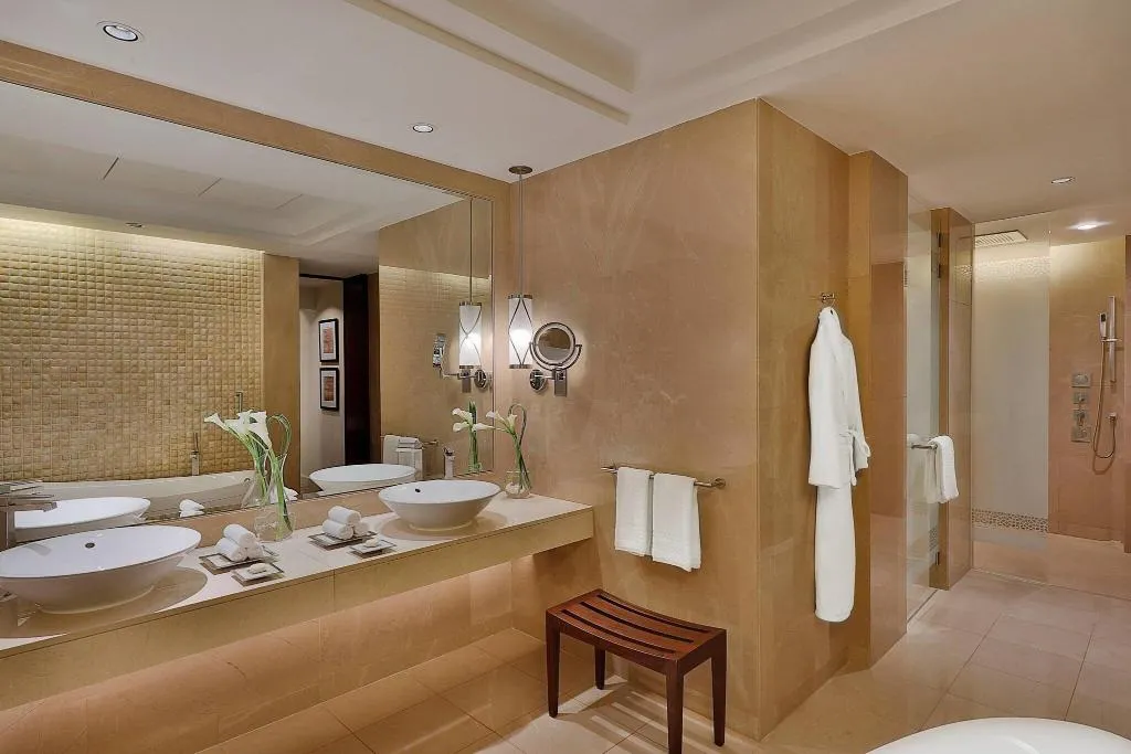 Room, The Ritz-Carlton, Dubai, Dubai