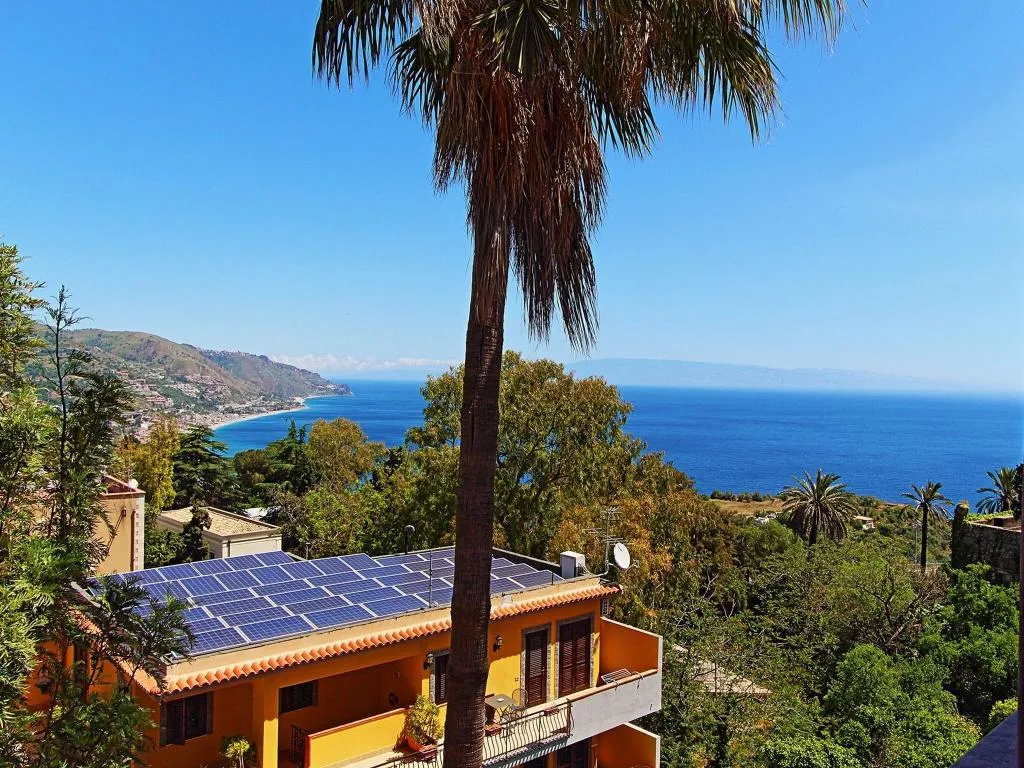 General view, Inn Piero, Taormina