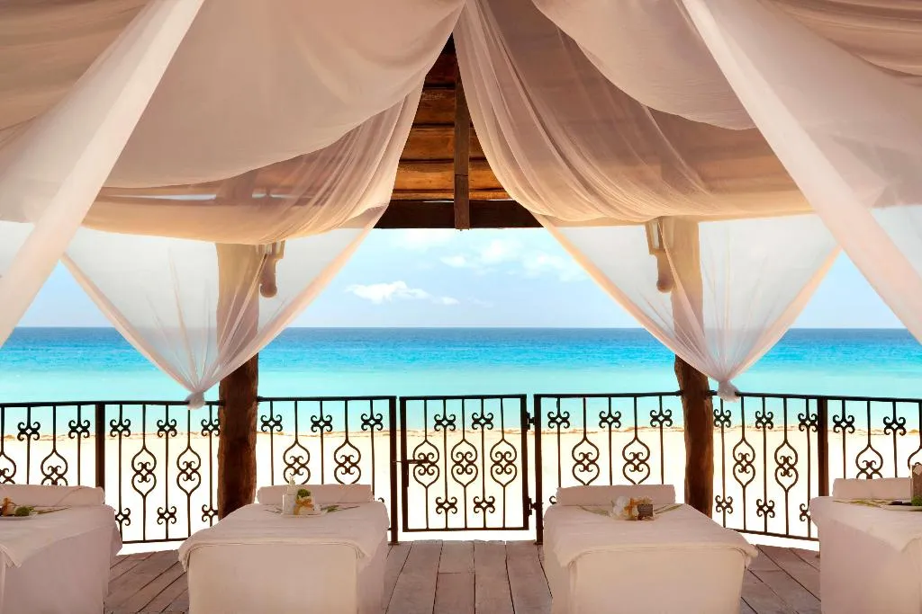 Sports and Entertainment, Hyatt Zilara Cancun, Cancun Area