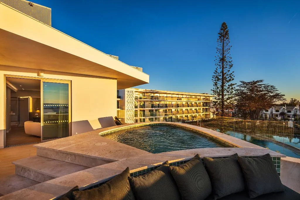 SUITE SEA VIEW WITH TERRACE Room, Castelo Suites Hotel, Algarve