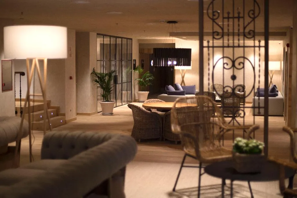 Lobby, Zenit Sevilla, Seville