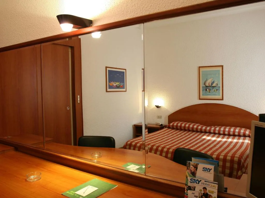 Room, Golf Hotel Resort, Milan