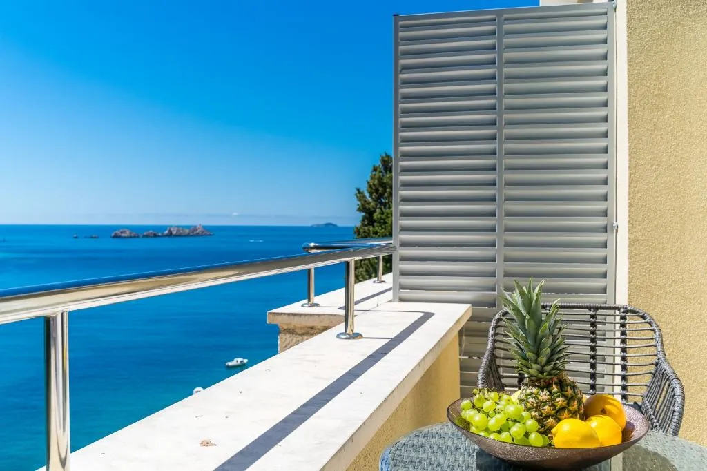 SINGLE SEA VIEW WITH BALCONY Room, Art Hotel, Dubrovnik